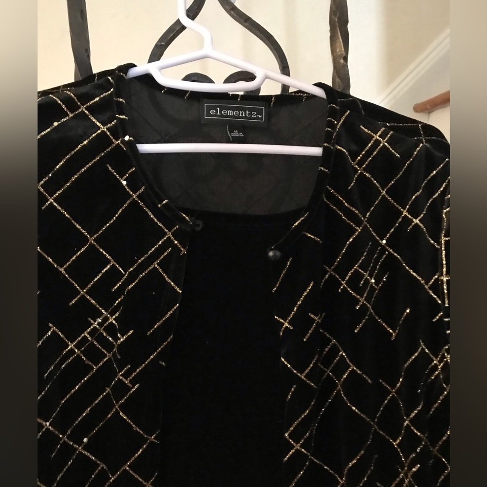 Bolero alike blouse with front top sewed in. Velour. Like new condition